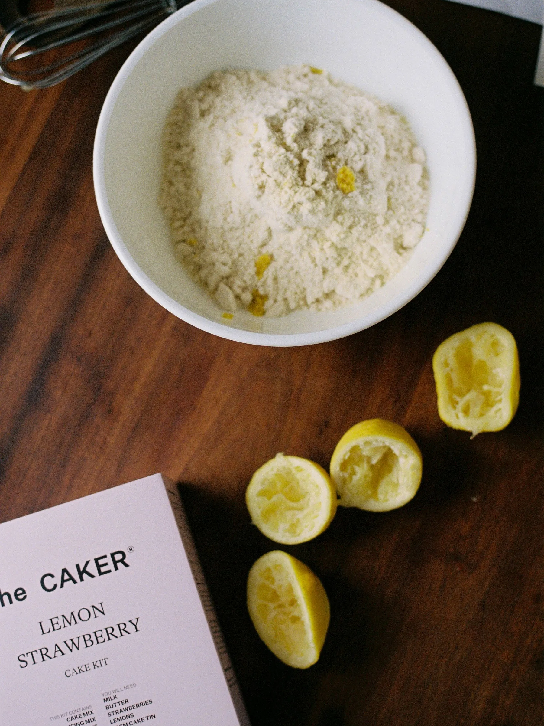 Lemon Strawberry Cake Kit